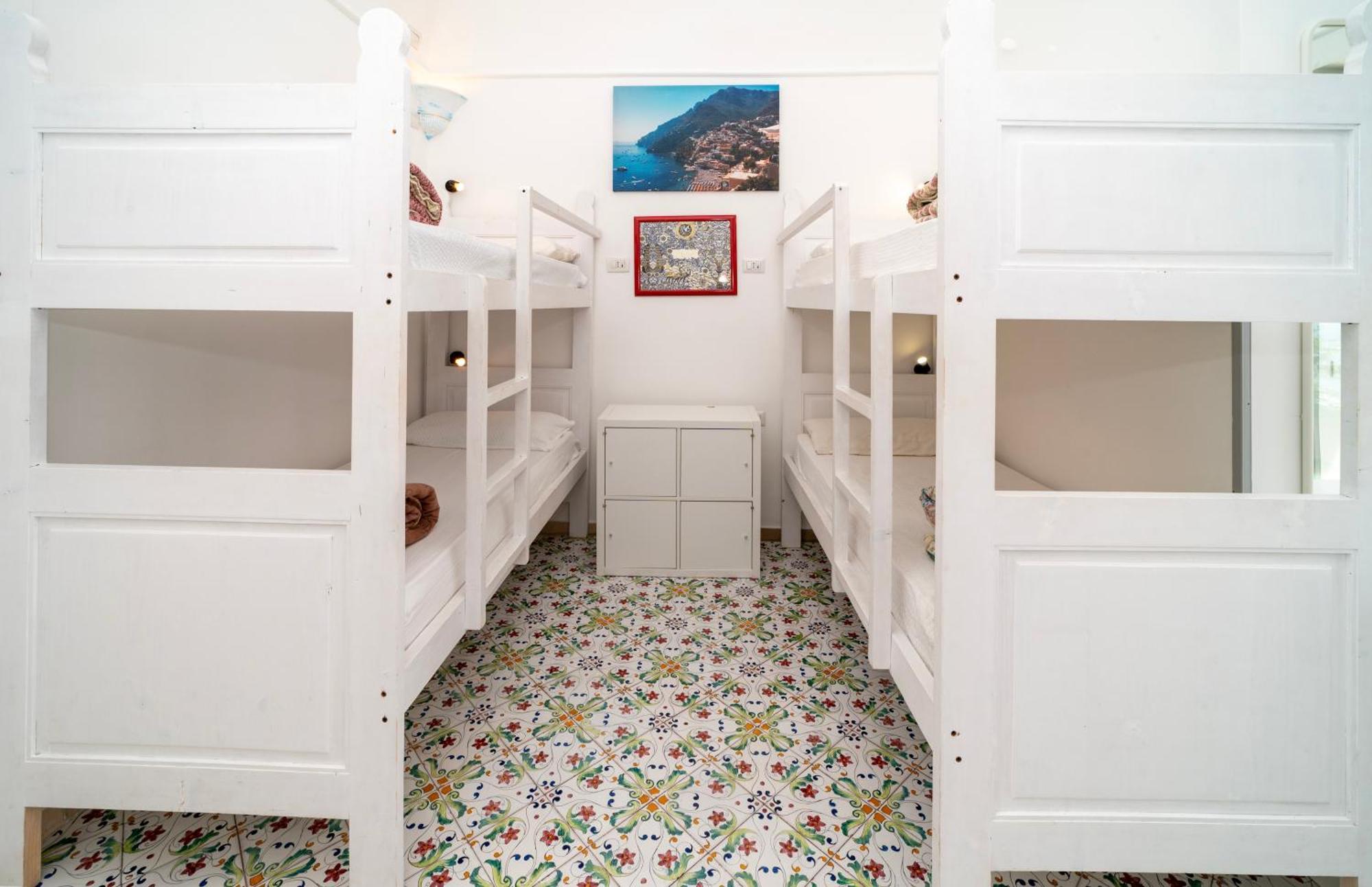 Brikette Hostal *